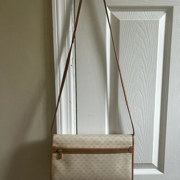 💎💎Gucci Authentic cream bag